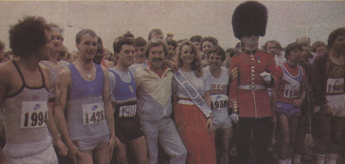 TV Presenter, Dickie Davies, lends his support to the Abingdon Marathon in 1984.